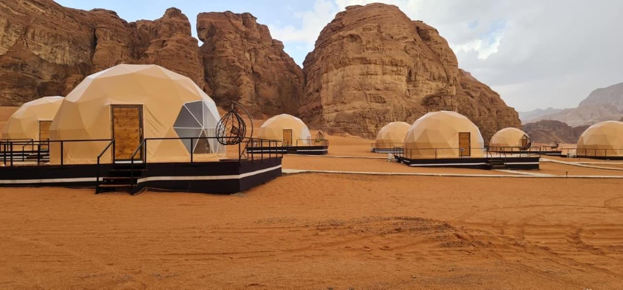 Tamim Luxury Wadi Rum Camp Eksteriør billede